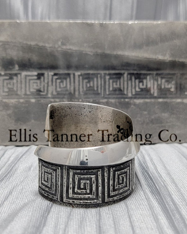 Aaron Anderson Shiny Shadow Cuff