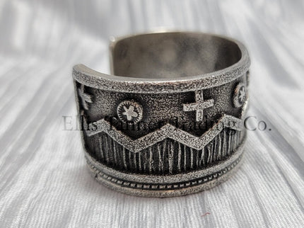 Harrison Jim Etched Overlay Cuff