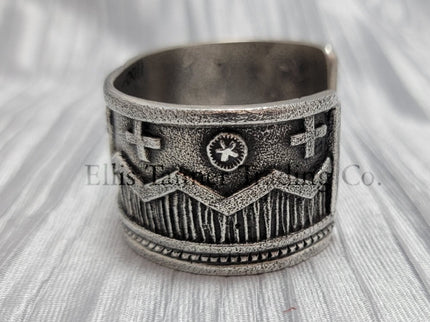 Harrison Jim Etched Overlay Cuff