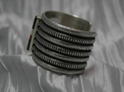 Harrison Jim Ironwood Cuff
